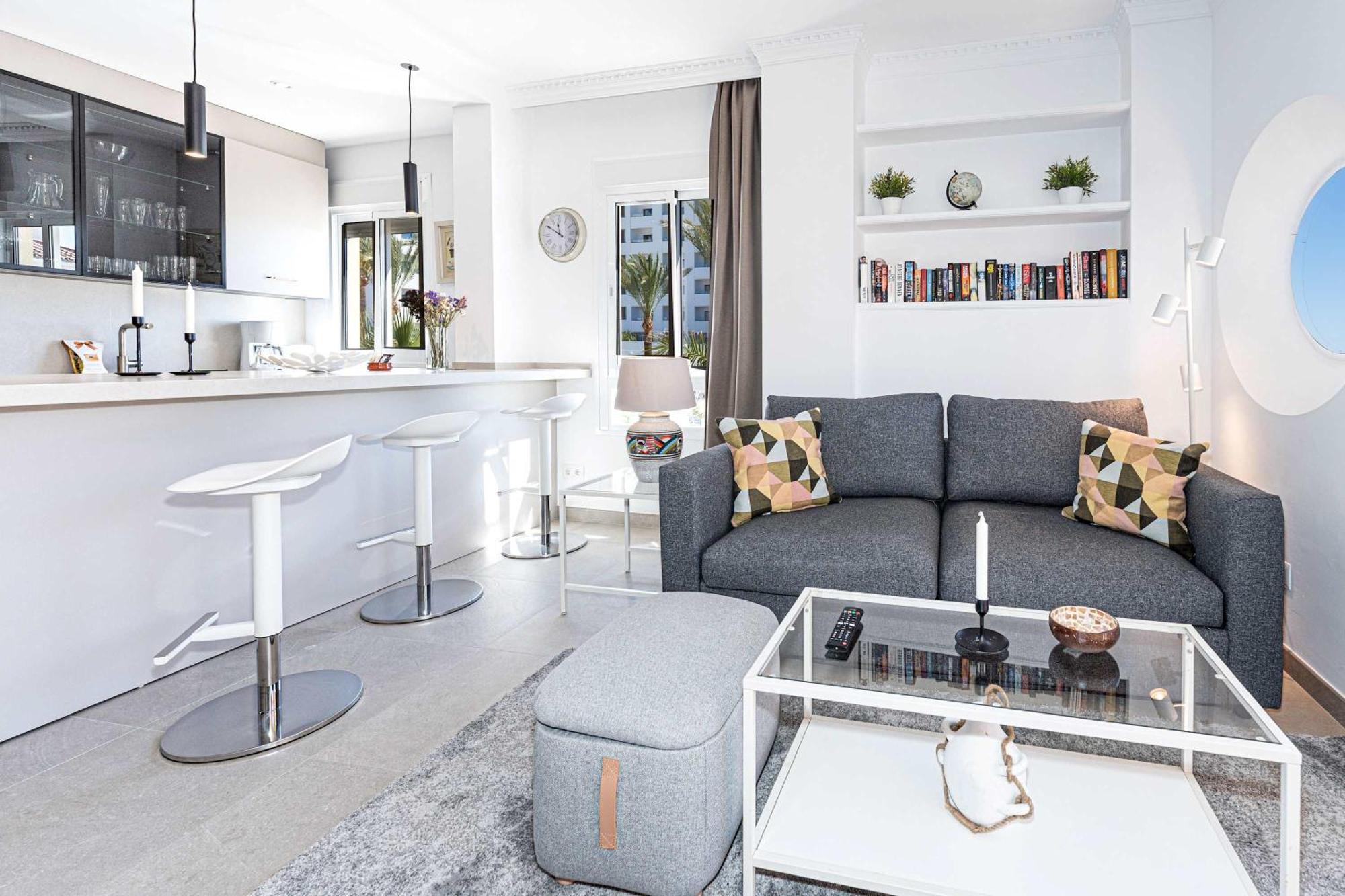 Toboso 1 Apartment *